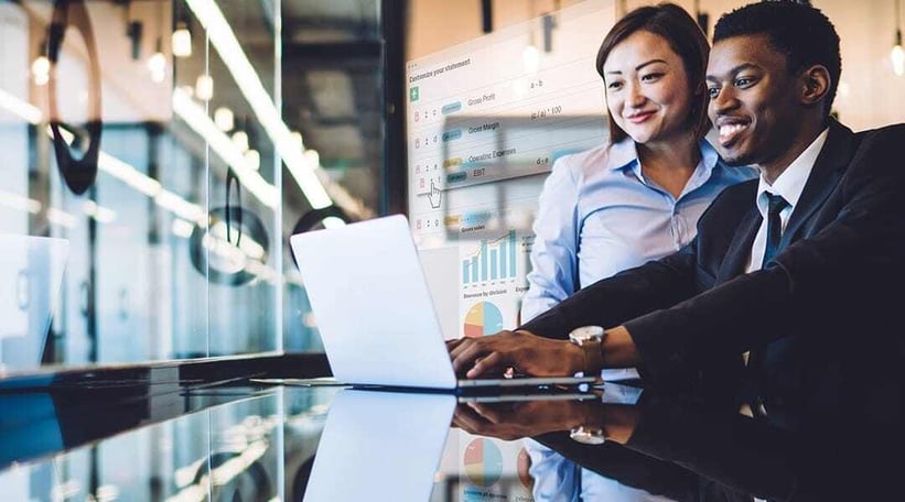 Ad hoc financial analysis and reporting built-in to financial statements