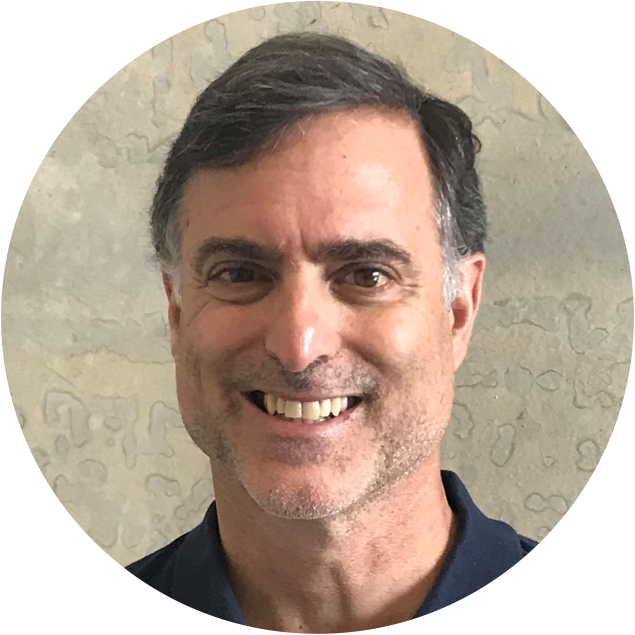 Nick Aversano_circle headshot